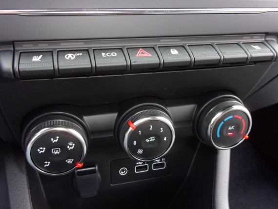 RENAULT Clio V RENAULT CLIO V BLEU IRON-012.jpg